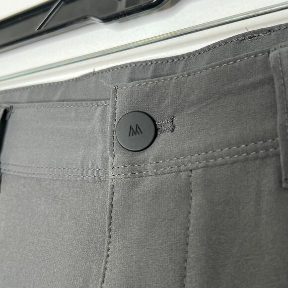 Mizzen+Main Men's 35 x 27 Gray Helmsman Slim Fit Performance Pants - Picture 3 of 10